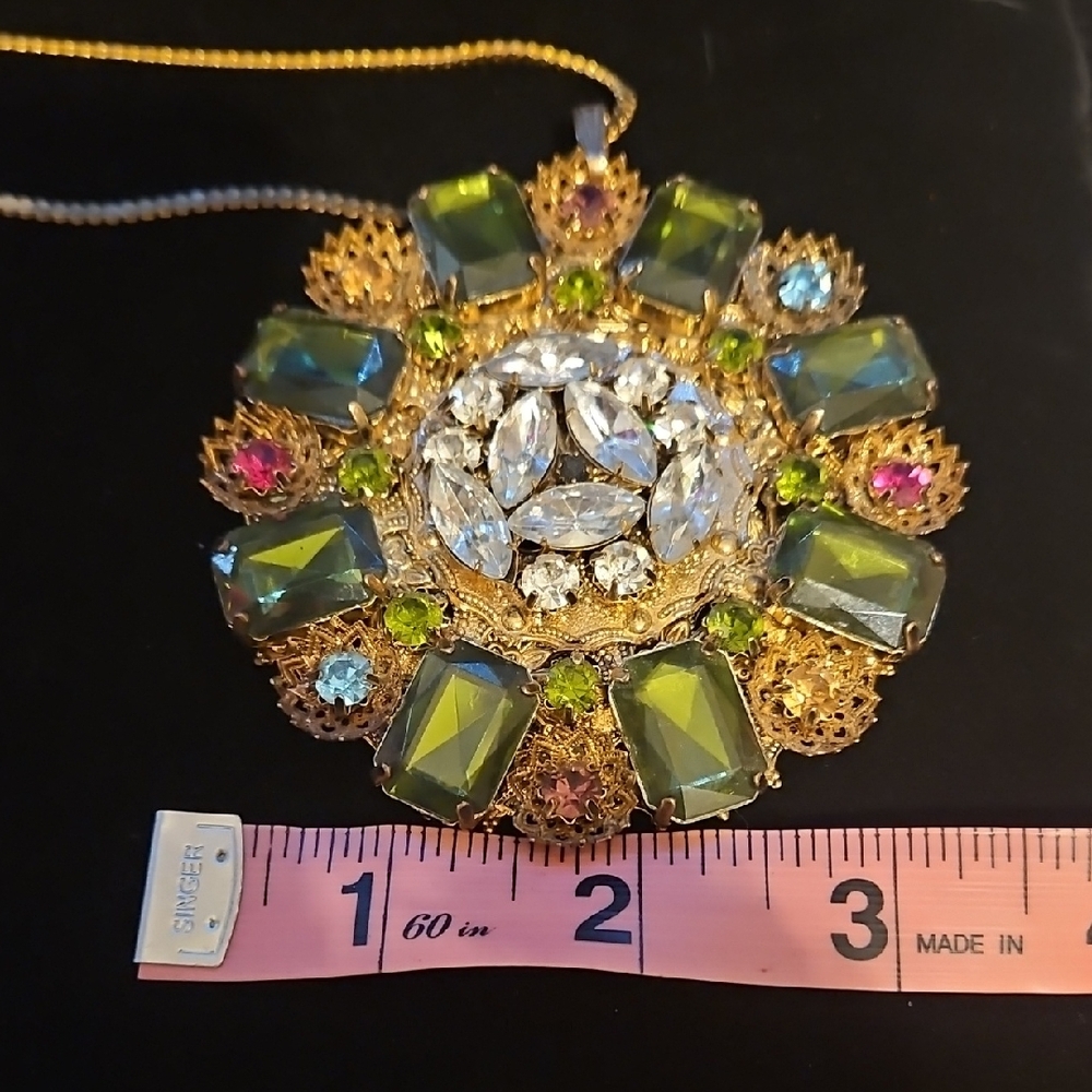 Vibrant Gold and Green Statement Necklace - Picture 5 of 5
